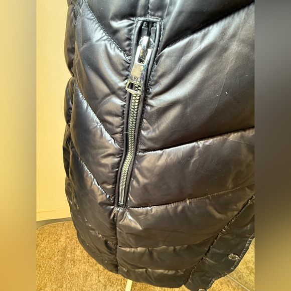 Kenneth Cole Black Long Puffer Coat Faux Fur Hood Women’s Size L – Gently Used - Picture 7 of 7